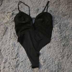 Calvin Klein Black Lace Apparel